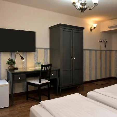 Hotell La Fresca Kroměříž