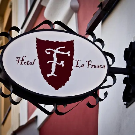 Hotell La Fresca 4*