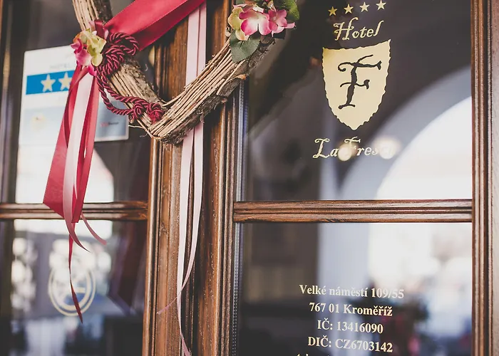La Fresca Hotel